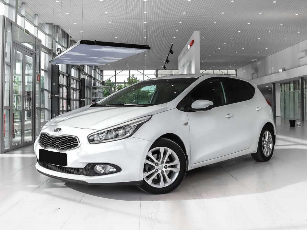 Kia Ceed, 2013