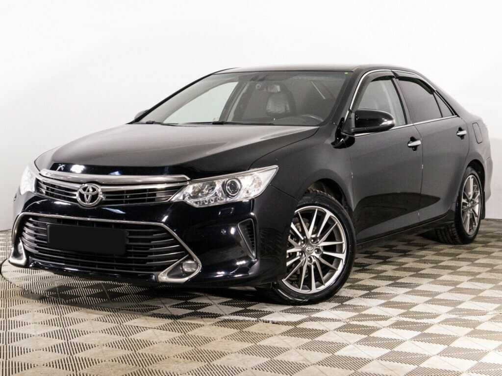 Toyota Camry, 2016