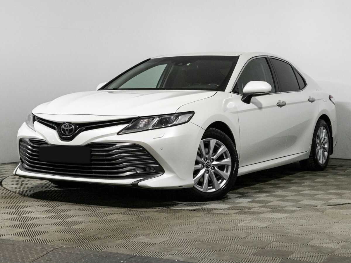 Toyota Camry, 2019