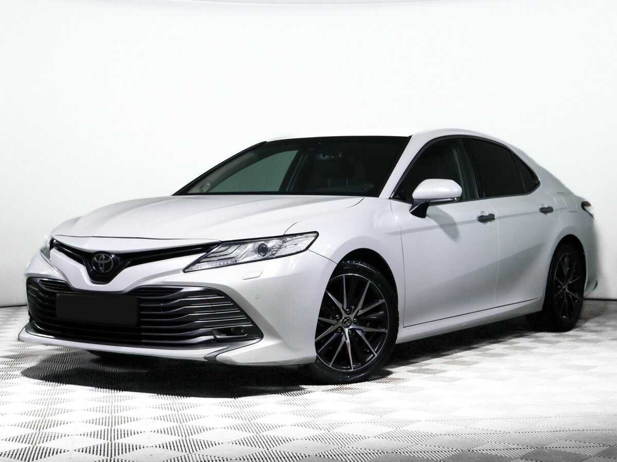Toyota Camry, 2019