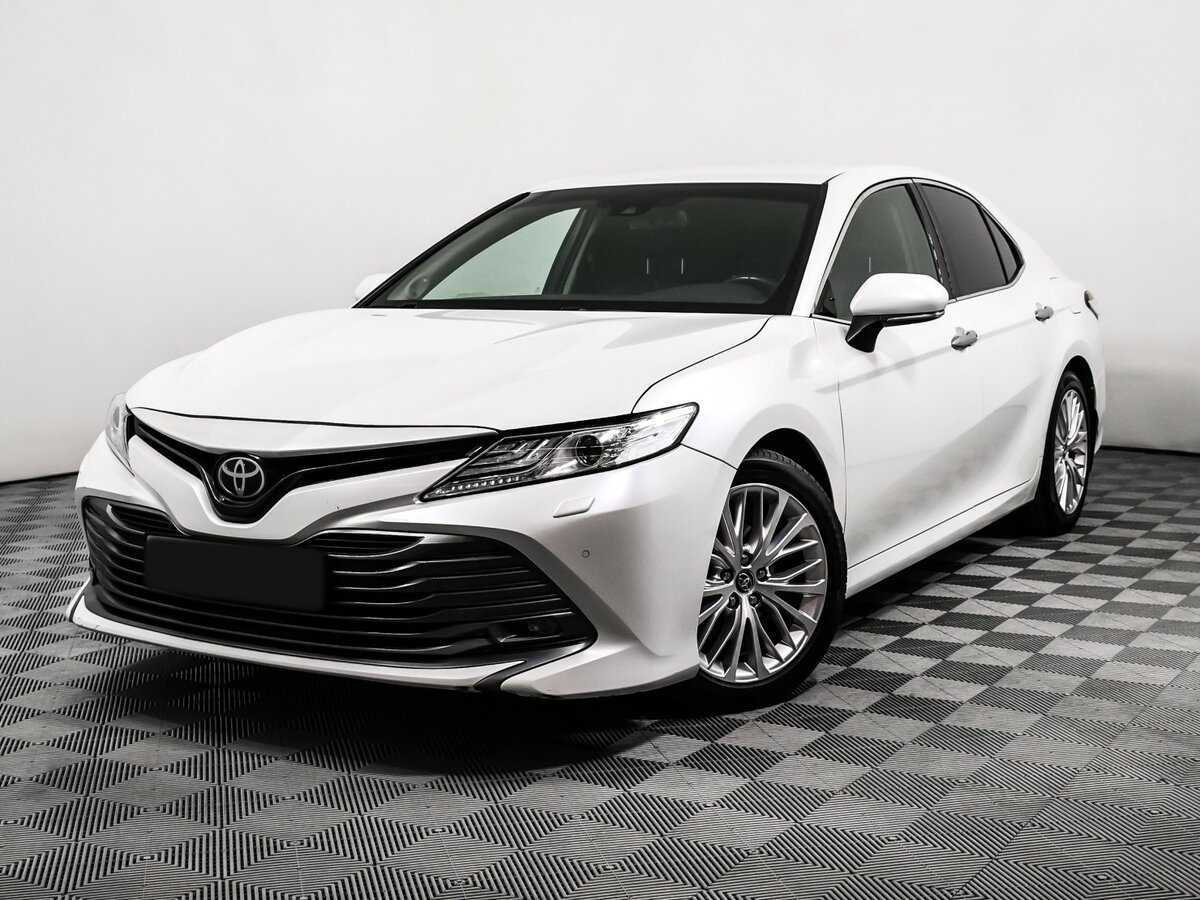 Toyota Camry, 2019