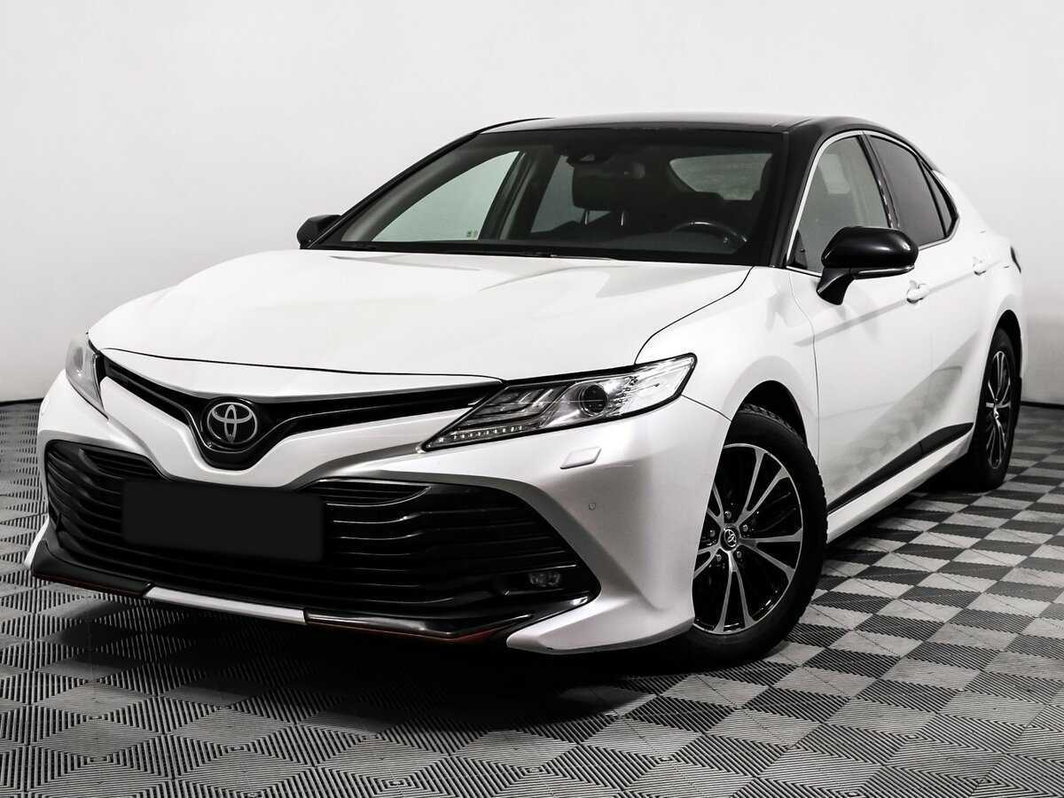 Toyota Camry, 2020