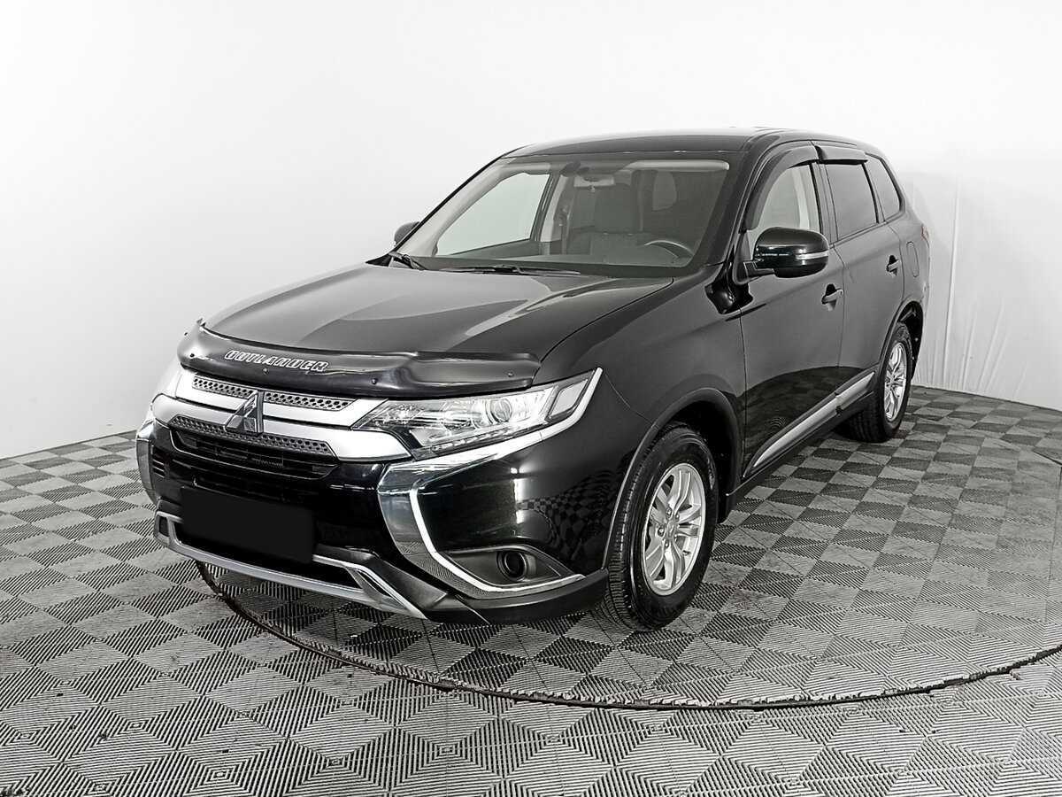 Mitsubishi Outlander, 2021