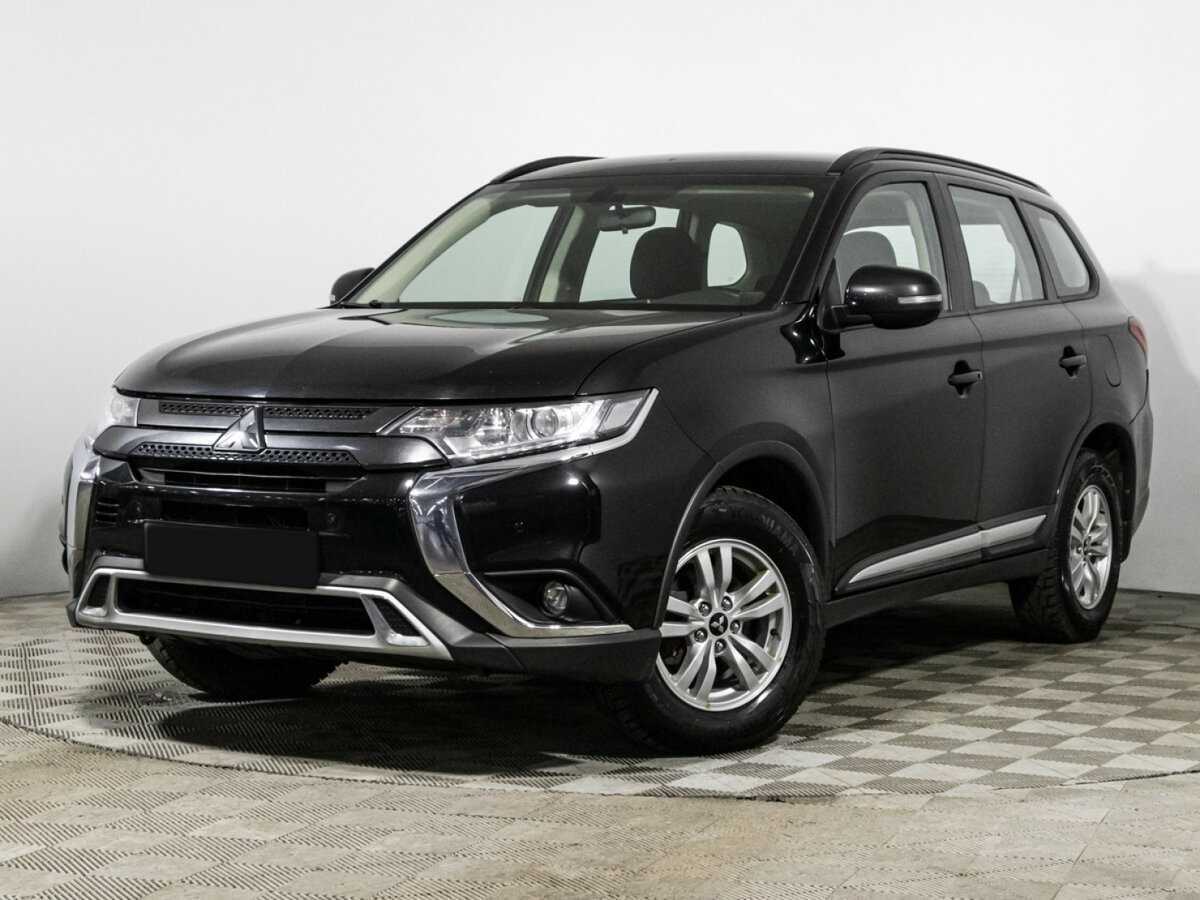 Mitsubishi Outlander, 2021