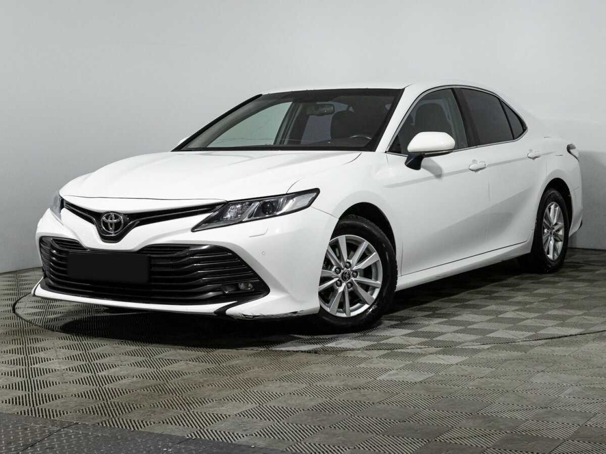Toyota Camry, 2019