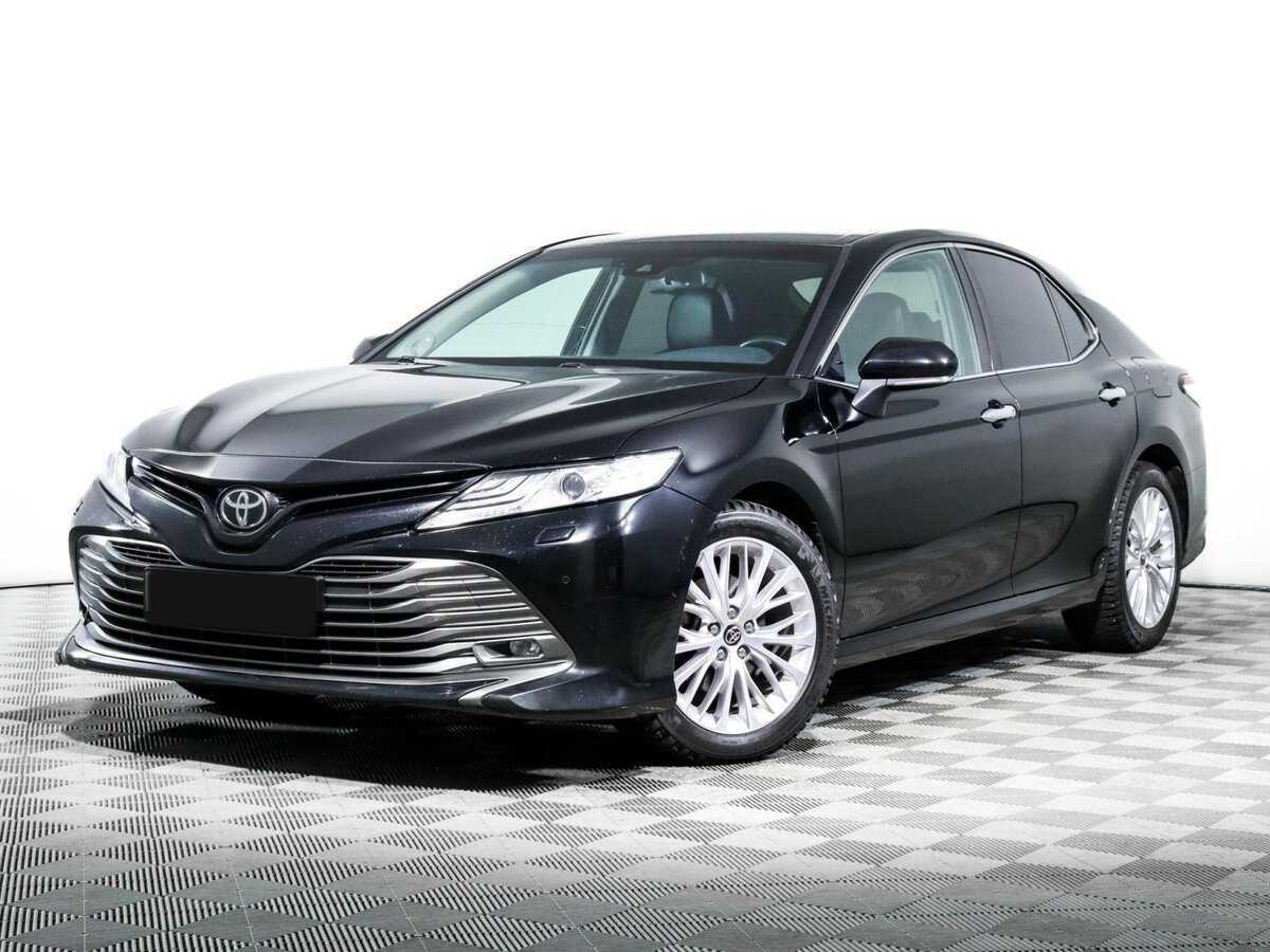 Toyota Camry, 2018