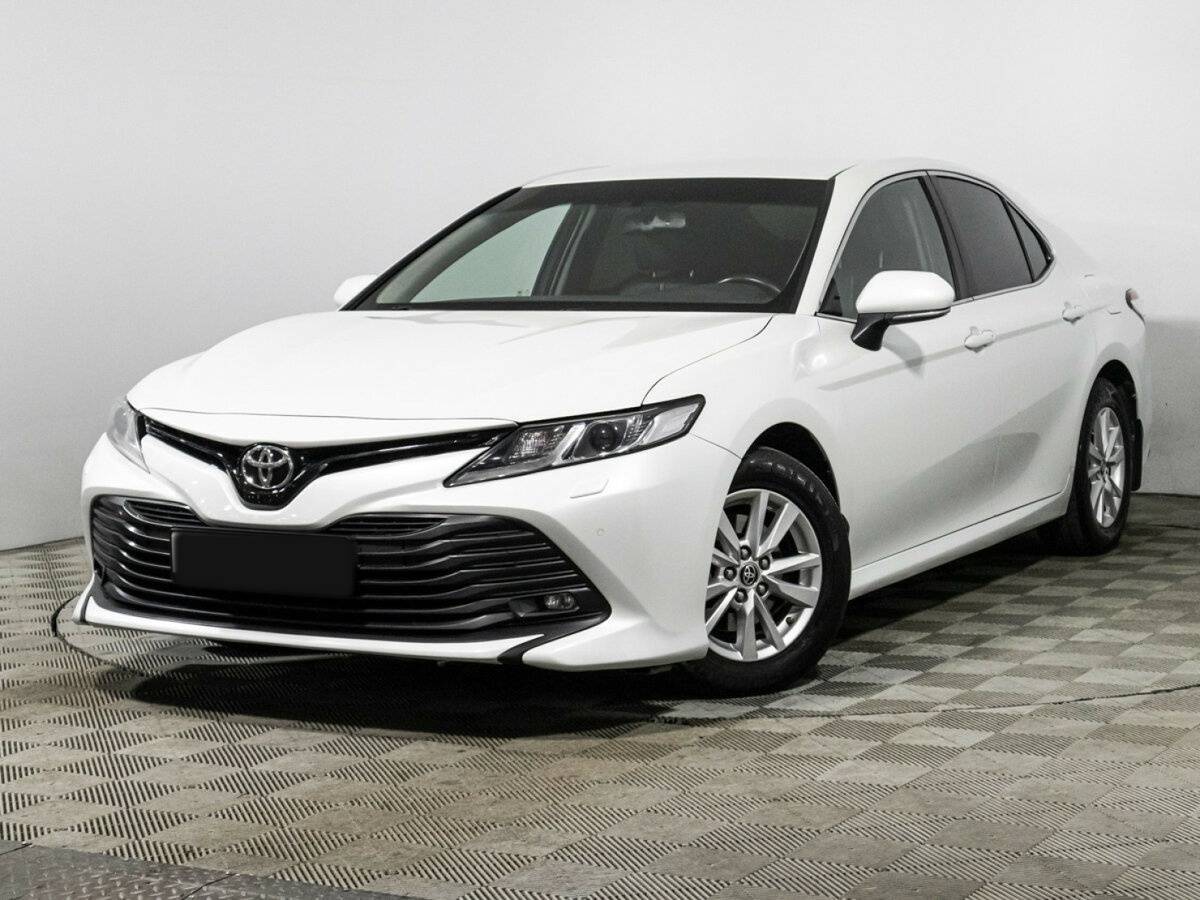Toyota Camry, 2020