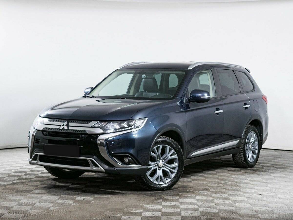 Mitsubishi Outlander, 2020