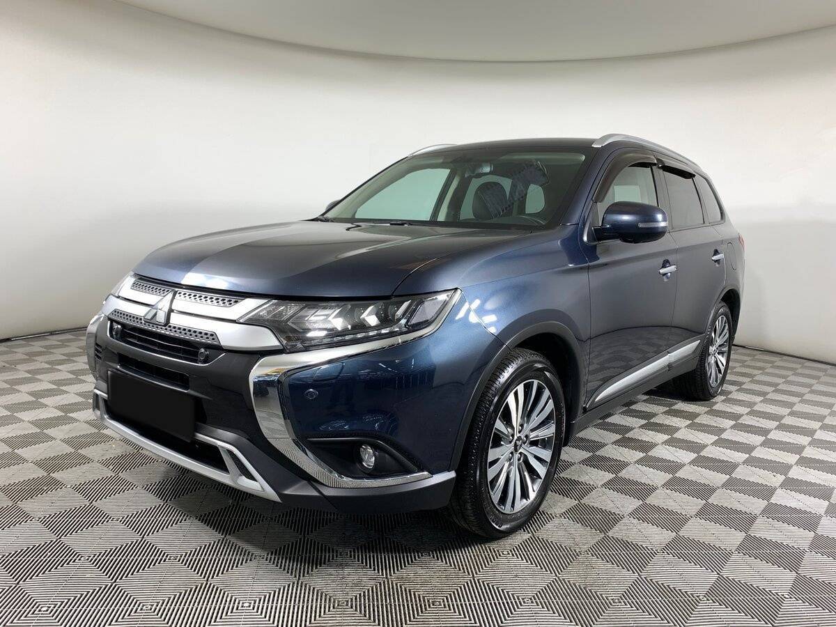 Mitsubishi Outlander, 2020