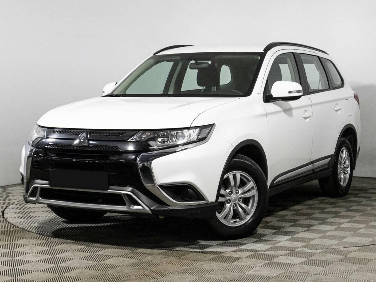 Mitsubishi Outlander, 2022