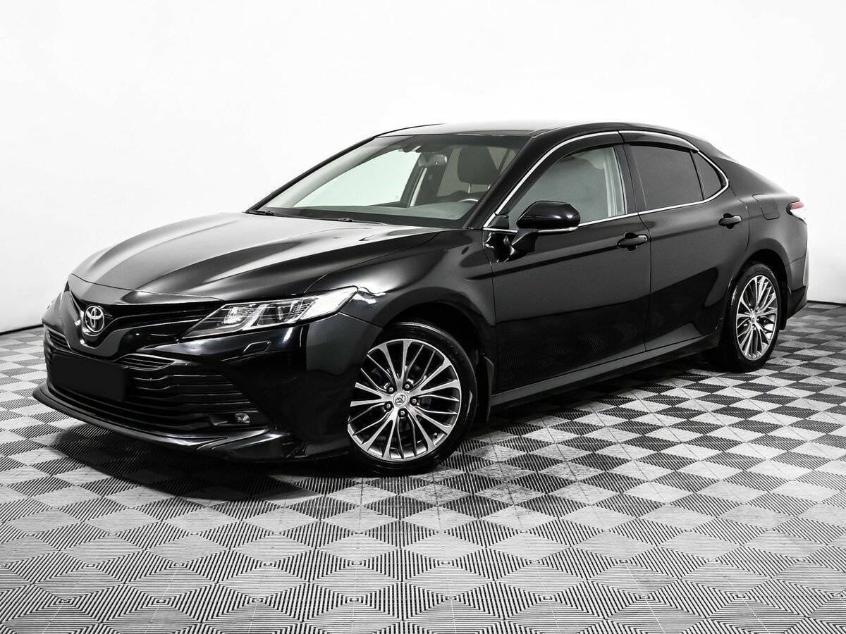 Toyota Camry, 2019