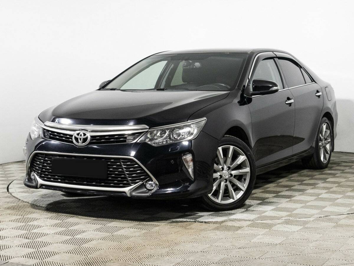 Toyota Camry, 2017