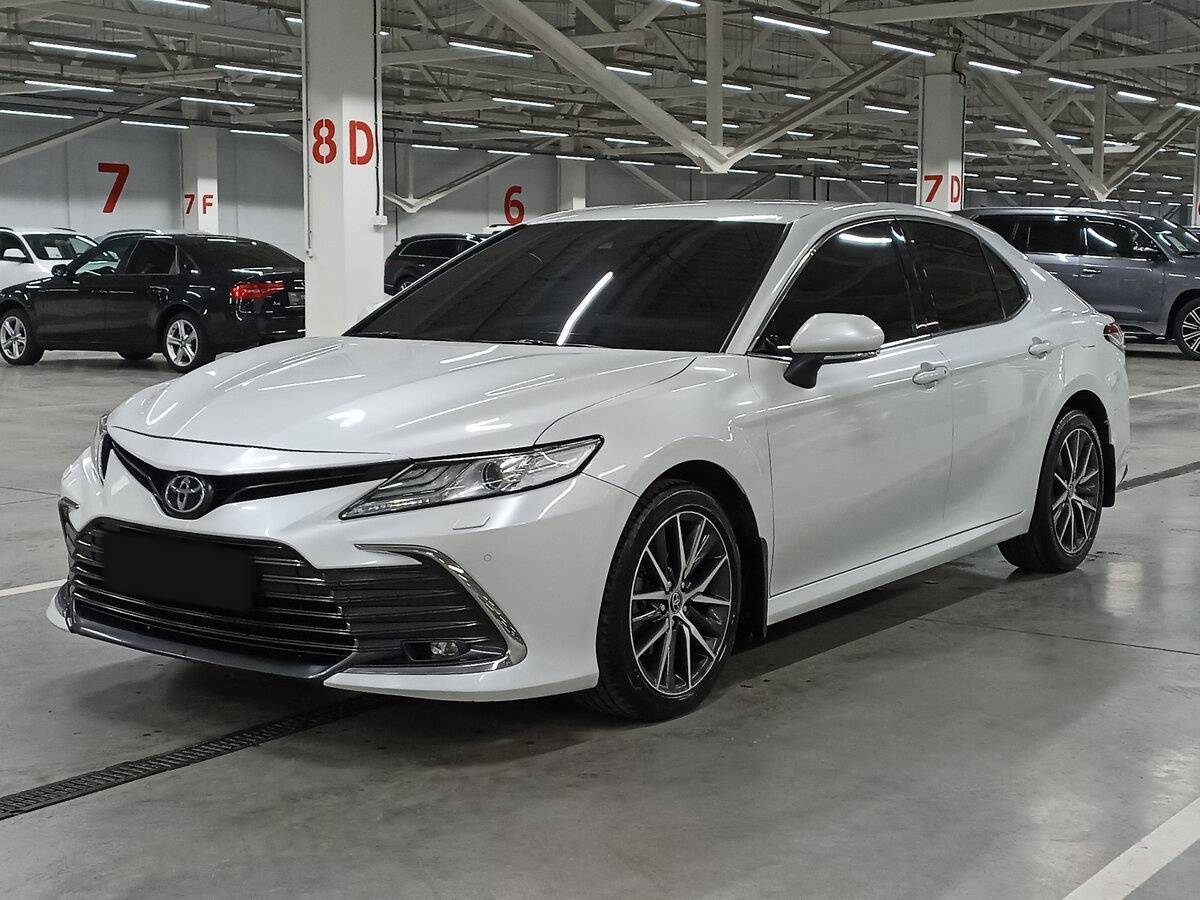 Toyota Camry, 2021