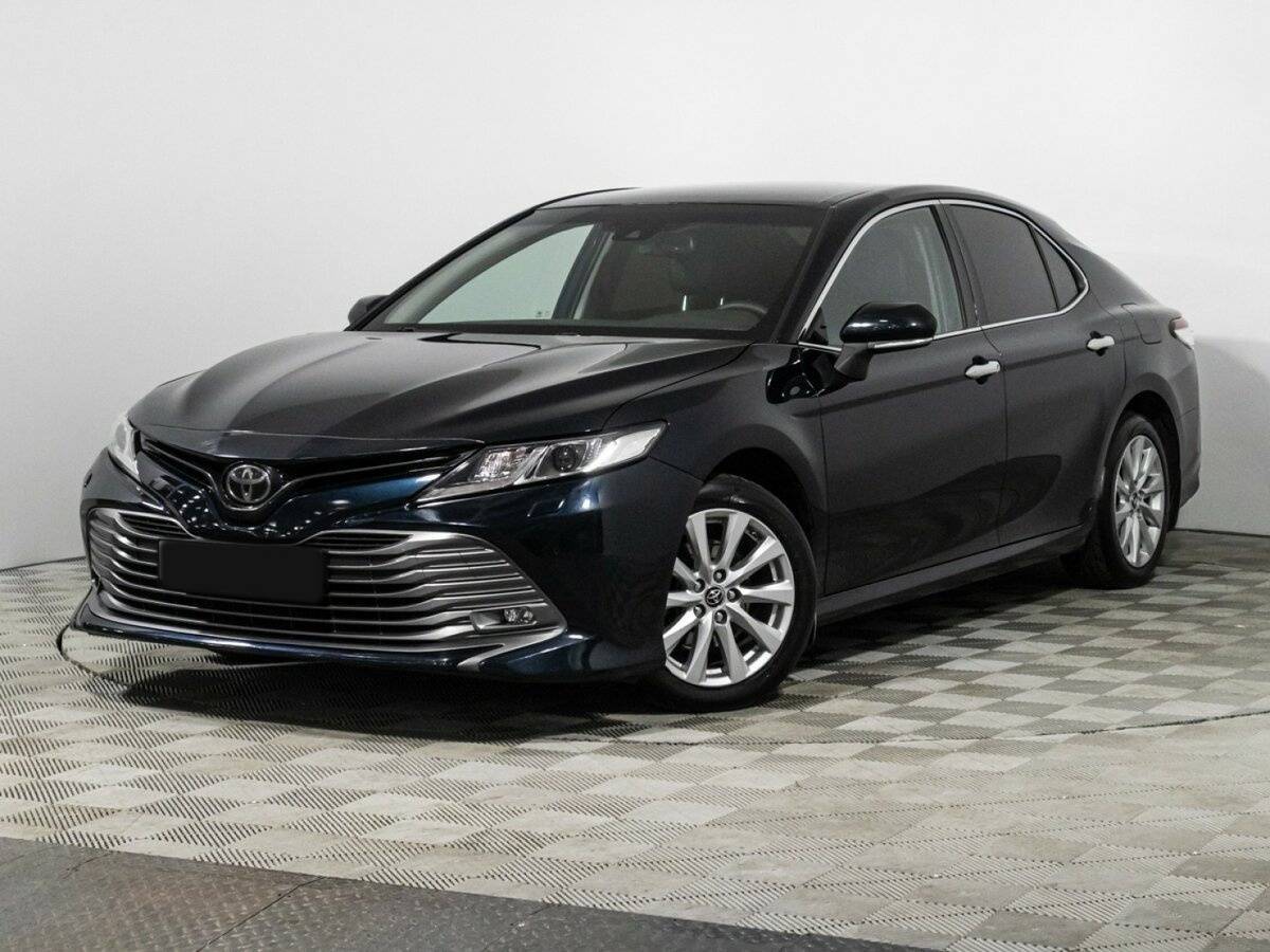 Toyota Camry, 2019